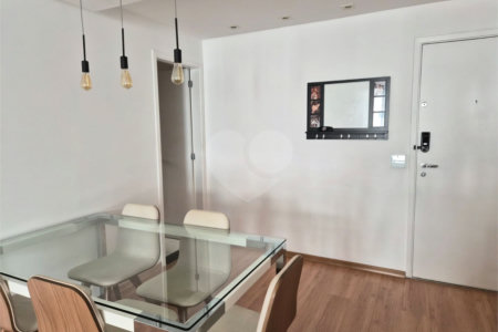 Apartamento à venda com 2 quartos, sendo 1 suíte, em Pinheiros, São Paulo, SP