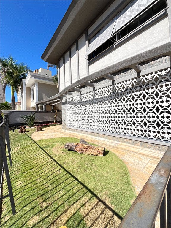 Sobrado à venda com 4 quartos, sendo 1 suíte, em Santana, São Paulo, SP