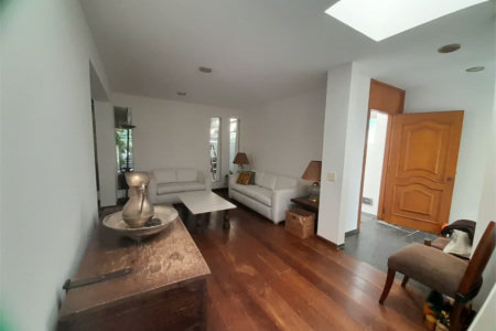 Casa para alugar com 3 quartos, sendo 1 suíte,  em Vila Sônia, São Paulo, SP