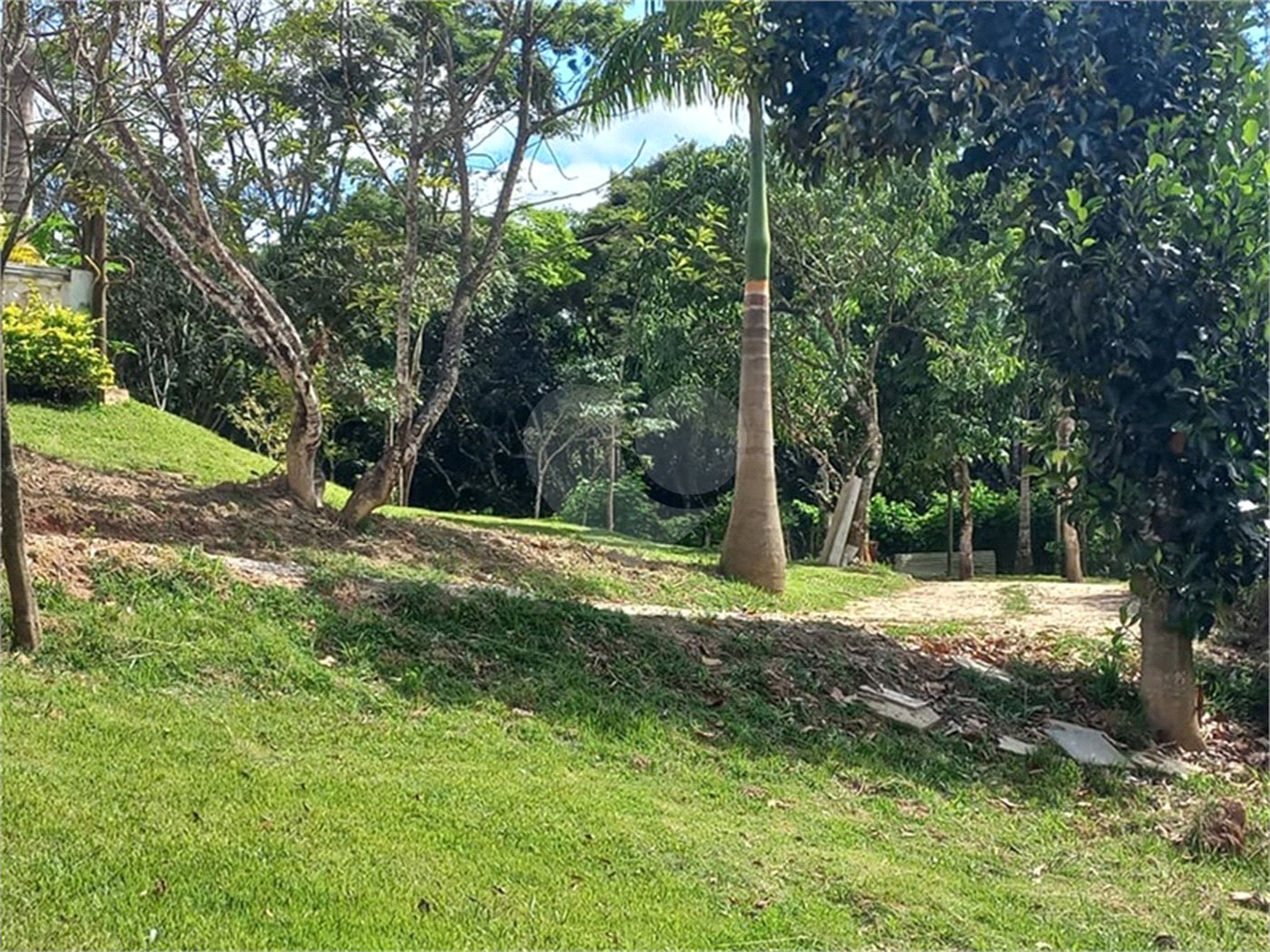 Chácara à venda com 3 quartos, sendo 1 suíte,  no Centro, Guararema, SP