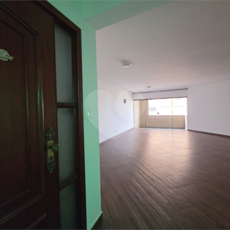 Apartamento à venda com 3 quartos, sendo 2 suítes, no Centro, Sorocaba, SP