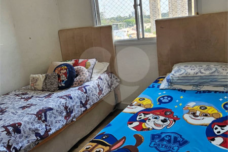 Apartamento à venda ou para alugar com 3 quartos, sendo 1 suíte, em Jardim Vazani, São Paulo, SP