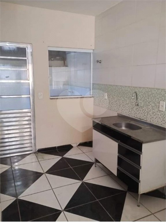 Casa à venda com 2 quartos no condomínio Residencial Profa Ines e Fogaça, Sorocaba - SP