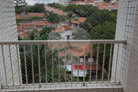 Apartamento à venda ou para alugar com 3 quartos, sendo 1 suíte, em Cidade São Francisco, São Paulo, SP