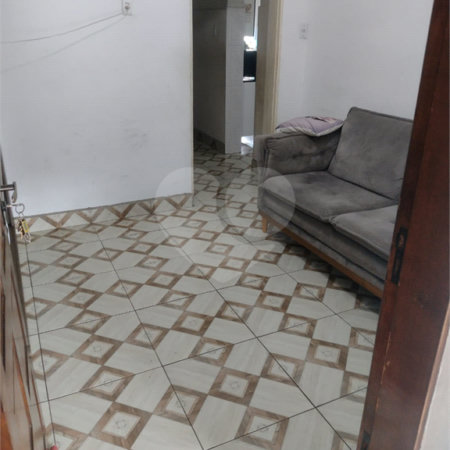 Casa à venda com 3 quartos, sendo 1 suíte, em Taba Marajoara, Suzano, SP