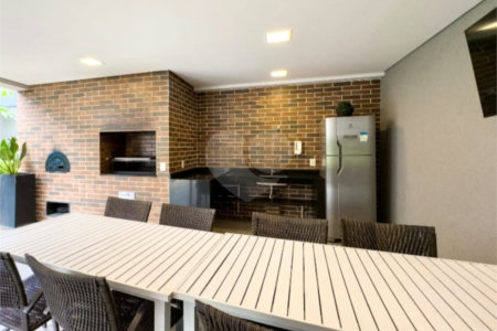 Apartamento à venda com 3 quartos, sendo 1 suíte, em Vila Olímpia, São Paulo, SP
