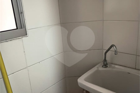 Apartamento à venda com 2 quartos em Água Chata, Guarulhos, SP