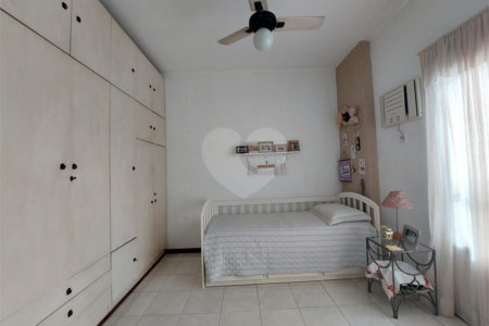 Apartamento à venda com 3 quartos, sendo 1 suíte, em Tijuca, Rio de Janeiro, RJ