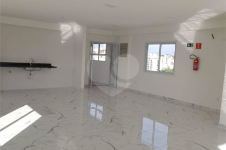 Apartamento à venda com 2 quartos em Parada Inglesa, São Paulo, SP