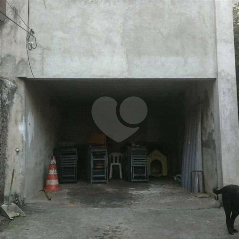 Casa à venda com 3 quartos, sendo 1 suíte,  em Horto, São Paulo, SP