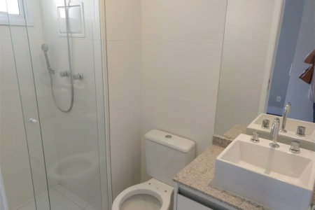 Apartamento à venda com 3 suítes em Vila Anastácio, São Paulo, SP