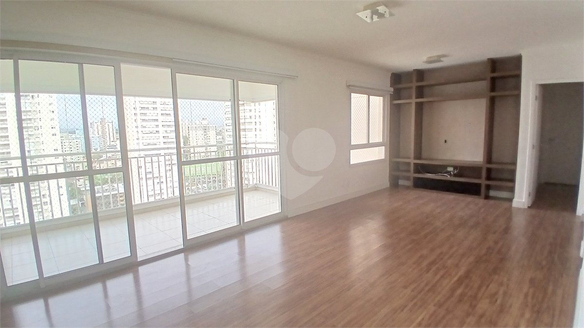Apartamento para alugar com 3 quartos, sendo 1 suíte,  no Centro, São Bernardo do Campo, SP