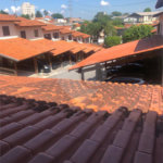 Casa à venda com 3 quartos, sendo 1 suíte, no condomínio Residencial Sabará, São Paulo - SP