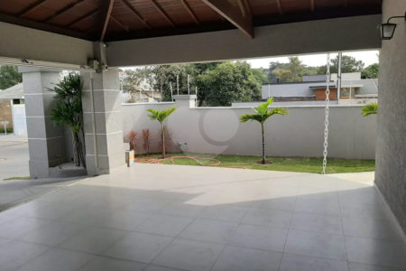 Sobrado à venda com 3 suítes em Vila Esperia Ou Giglio, Atibaia, SP