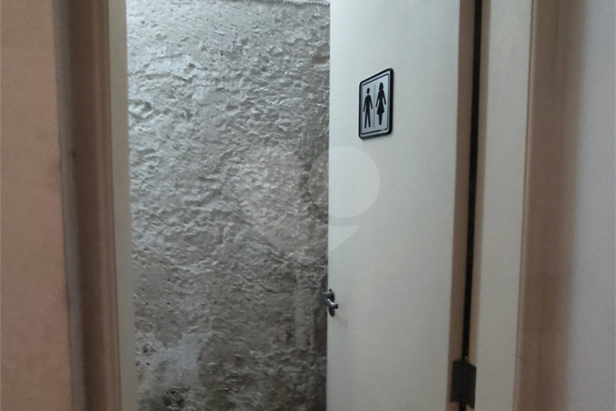 Sobrado à venda ou para alugar com 2 quartos, sendo 1 suíte, em Parada Inglesa, São Paulo, SP