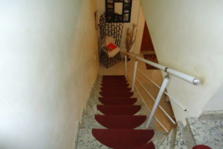 Casa à venda com 3 quartos, sendo 1 suíte,  em Jardim das Vertentes, São Paulo, SP