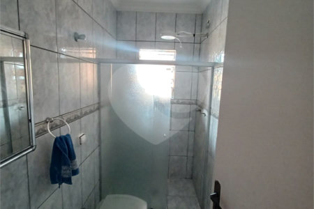 Casa à venda com 3 quartos, sendo 1 suíte,  em Jardim Santa Mônica, São Paulo, SP