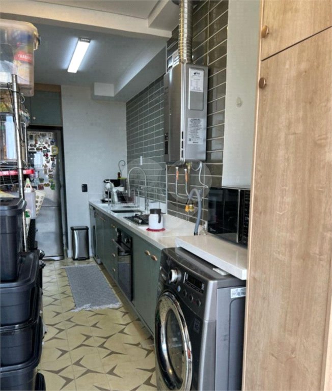 Apartamento à venda com 3 quartos, sendo 1 suíte,  em Parque São Jorge, São Paulo, SP