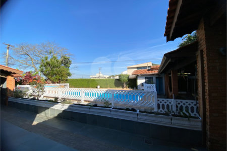 Casa Térrea para alugar com 3 quartos, sendo 1 suíte, em Jardim Alvinópolis, Atibaia, SP