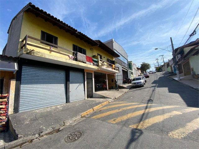 Salão Comercial para alugar em Vila Júlia, Poá, SP