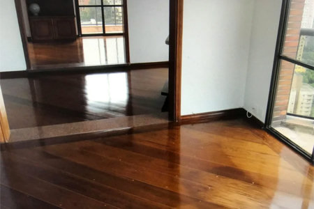 Apartamento à venda com 4 suítes em Vila Andrade, São Paulo, SP