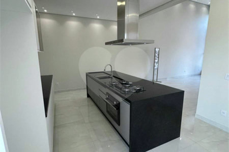 Casa à venda com 3 suítes no condomínio Condomíno Helena Maria, Sorocaba - SP