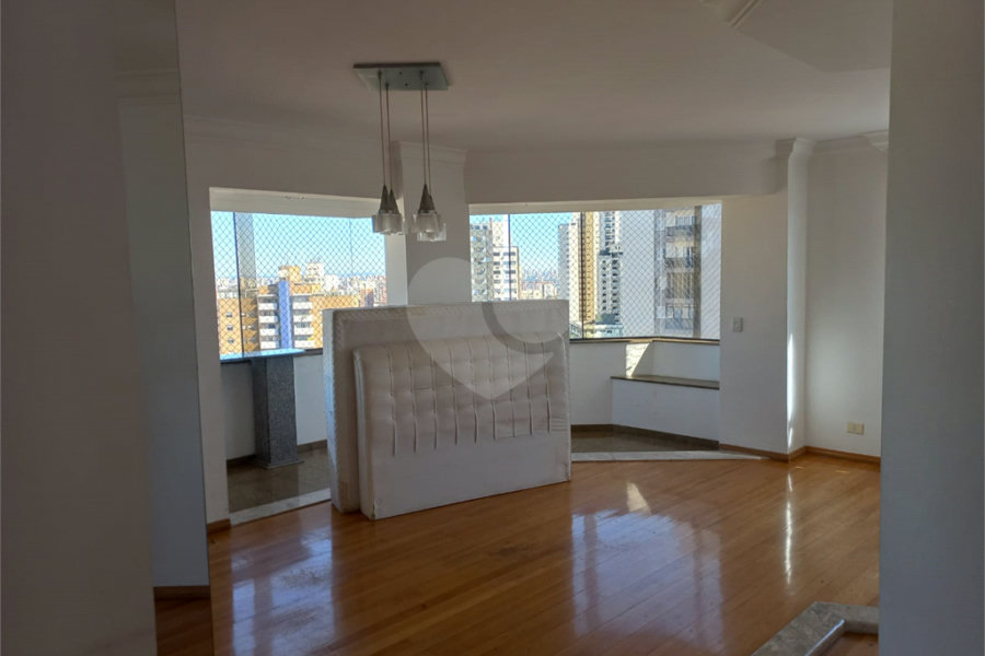 Apartamento à venda com 3 quartos, sendo 2 suítes, em Santana, São Paulo, SP