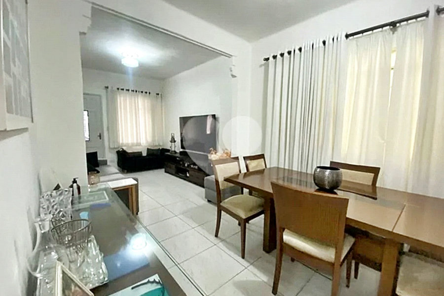 Casa à venda com 4 quartos em Santana, São Paulo, SP