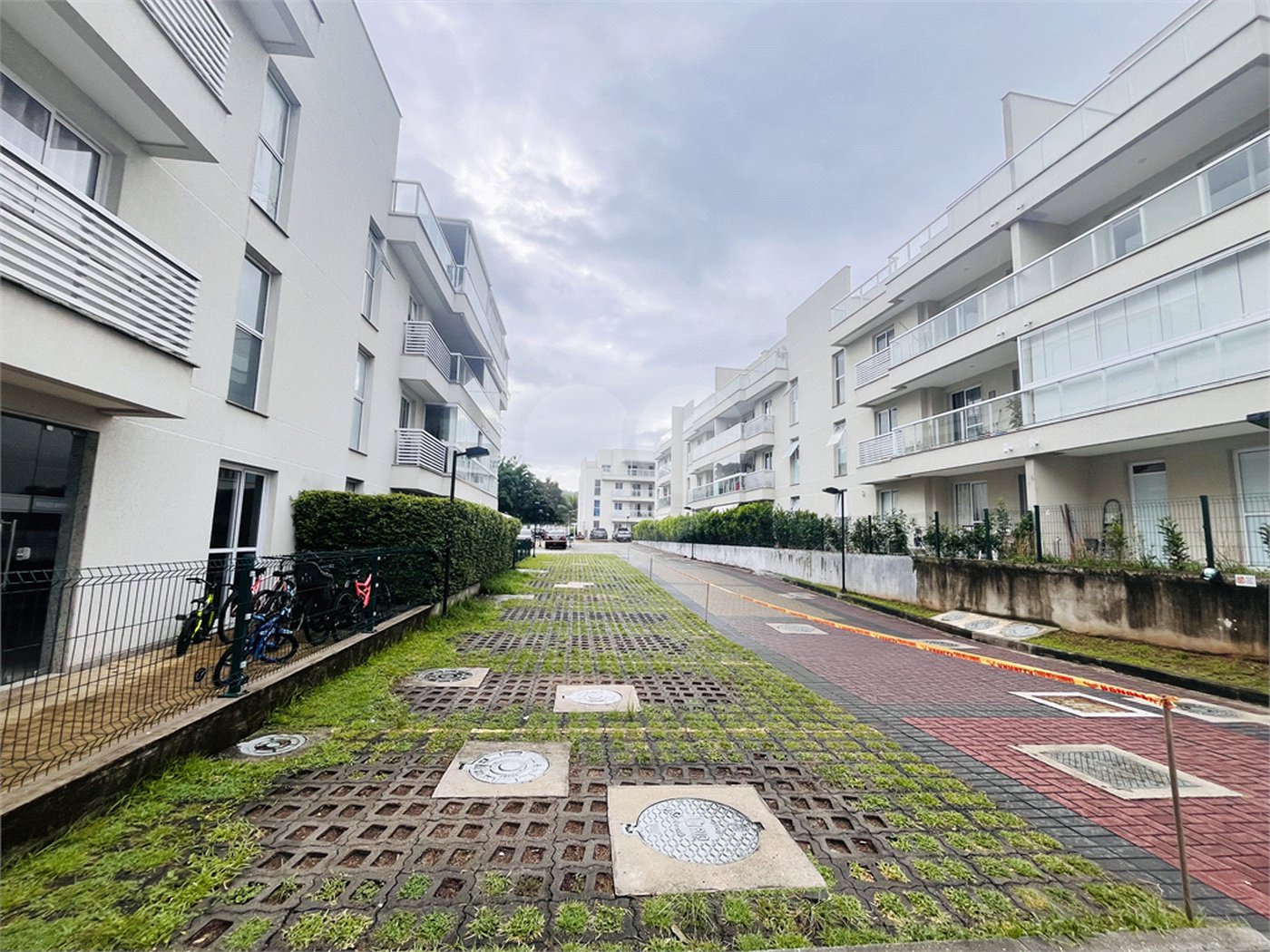 Apartamento à venda com 3 quartos, sendo 1 suíte, em Campo Grande, Rio de Janeiro, RJ