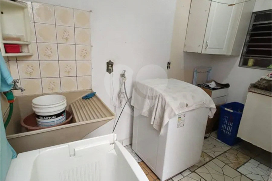 Casa à venda com 2 quartos, sendo 1 suíte, em Parque Maria Domitila, São Paulo, SP