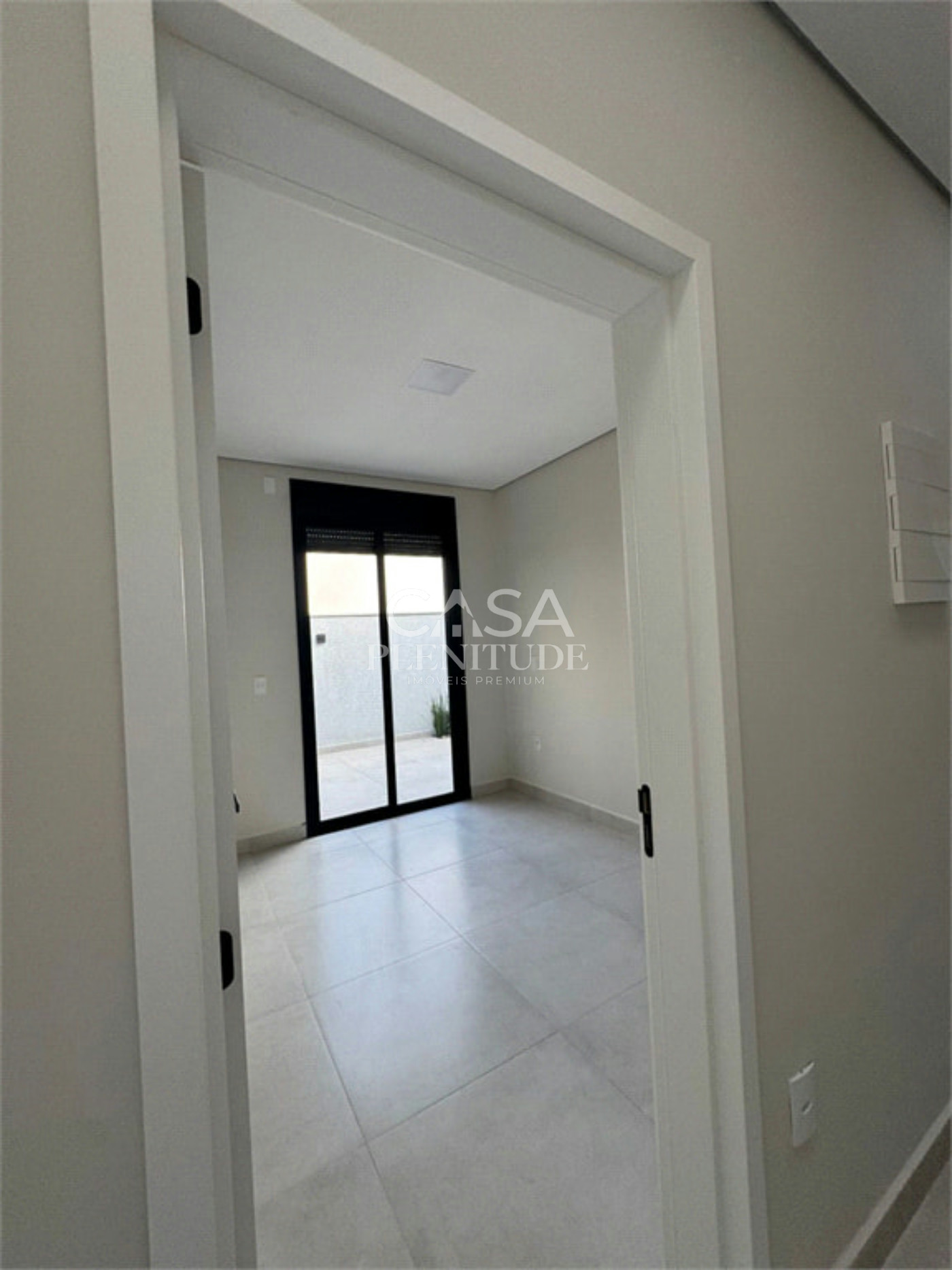 Casa em condomínio à venda com 3 quartos, sendo 1 suíte, em Wanel Ville, Sorocaba, SP