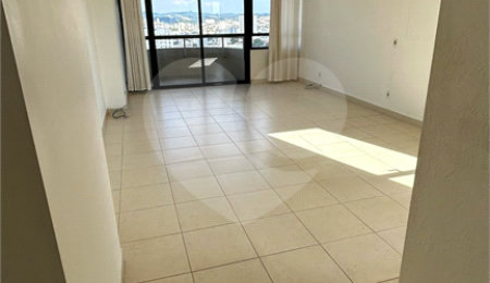 Apartamento à venda com 3 quartos, sendo 1 suíte,  no Centro, Jundiaí, SP