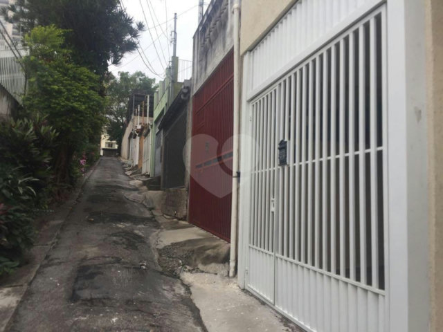 Sobrado à venda com 2 quartos em Santana, São Paulo, SP