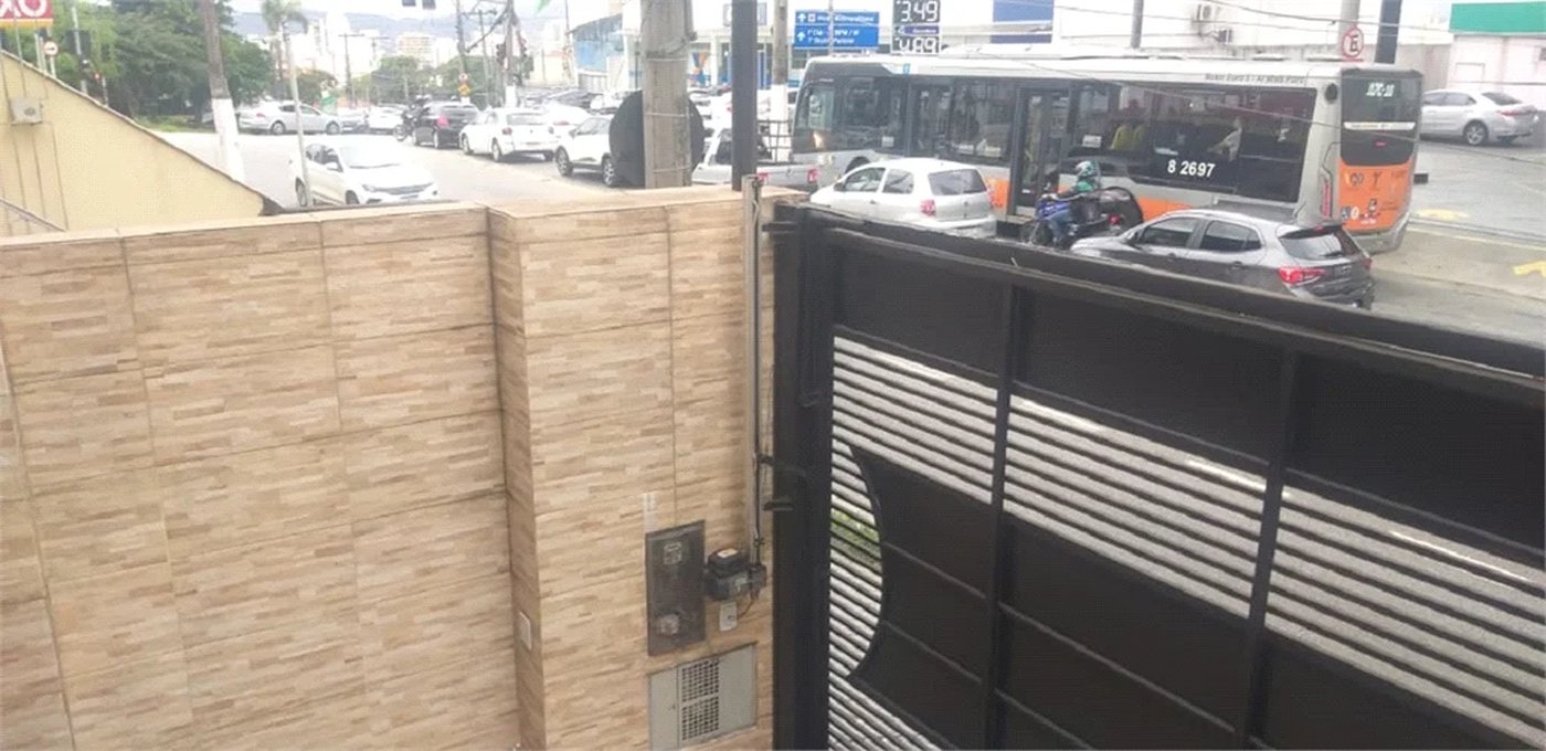 Sobrado à venda com 2 quartos em Sumarezinho, São Paulo, SP