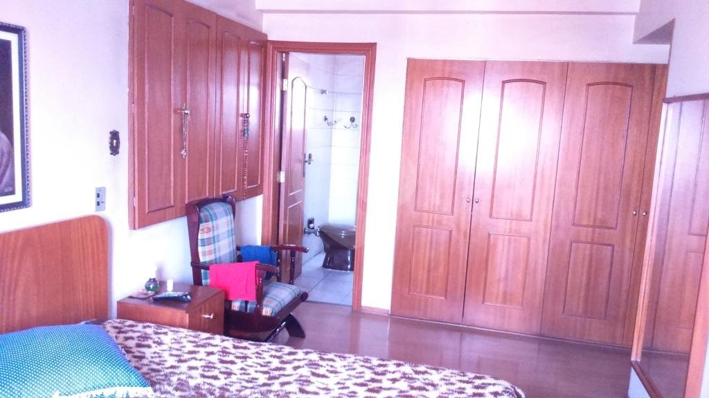 Apartamento à venda com 3 quartos, sendo 1 suíte, em Lapa, São Paulo, SP