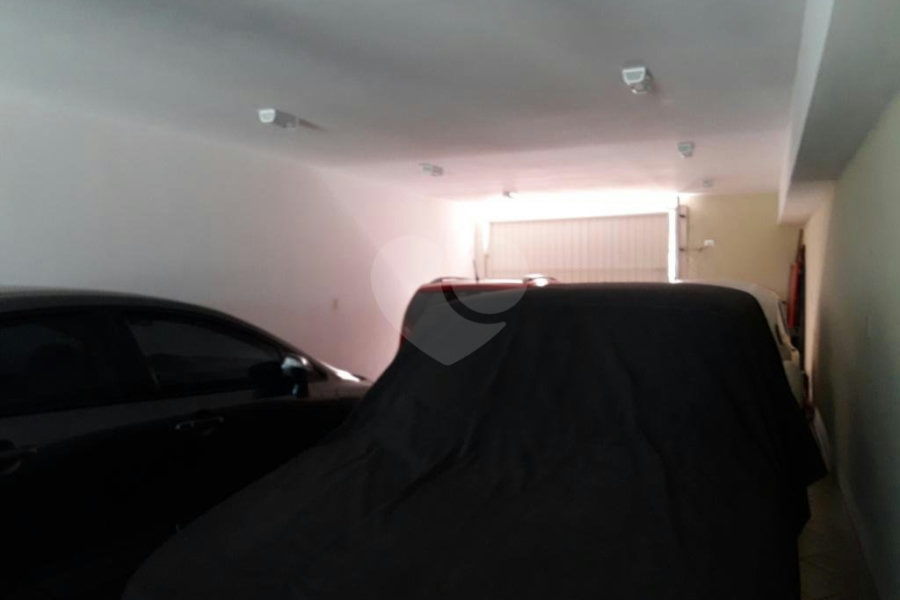 Sobrado à venda com 3 suítes em Vila Irmãos Arnoni, São Paulo, SP