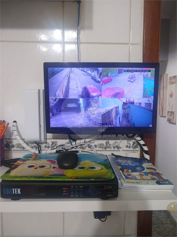 Sobrado à venda com 3 quartos, sendo 1 suíte,  em Vila do Castelo, São Paulo, SP