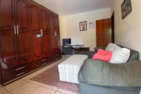 Casa à venda com 3 quartos, sendo 2 suítes, em Jardim Brogotá, Atibaia, SP