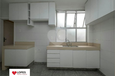 Apartamento à venda com 4 quartos, sendo 2 suítes, em Tijuca, Rio de Janeiro, RJ