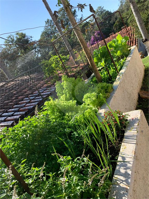 Chácara à venda com 4 quartos, sendo 1 suíte,  em Parque Residencial Atibaia, Atibaia, SP