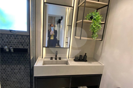 Apartamento à venda com 3 suítes em Campo Belo, São Paulo, SP