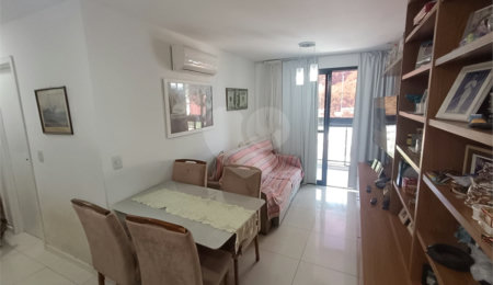 Cobertura à venda com 3 quartos, sendo 1 suíte,  em Tijuca, Rio de Janeiro, RJ
