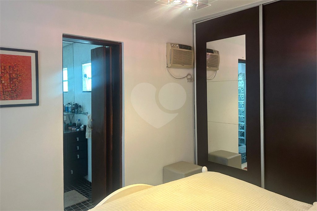 Casa à venda com 3 quartos, sendo 1 suíte, em Vila Cordeiro, São Paulo, SP