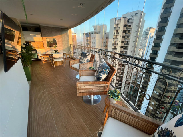 Apartamento à venda com 4 suítes em Santana, São Paulo, SP