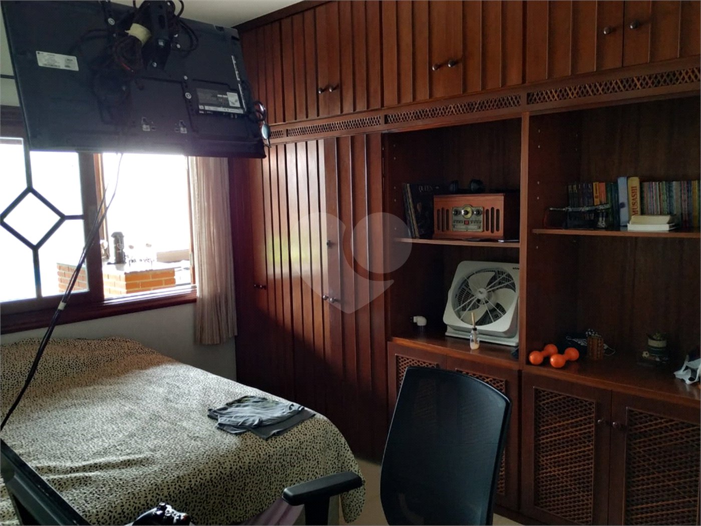 Casa à venda com 5 quartos, sendo 3 suítes,  no condomínio Portella, Itu - SP