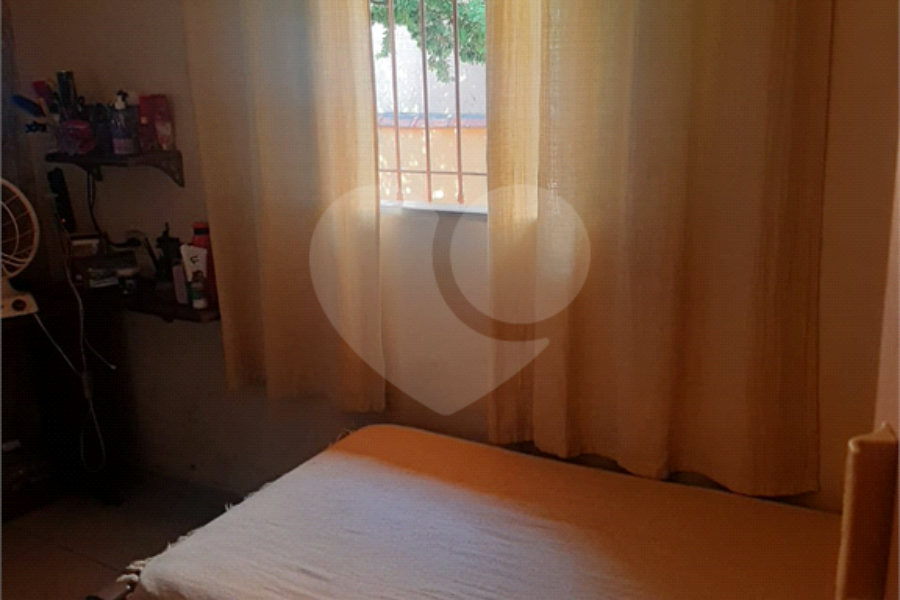 Casa à venda com 3 quartos em Perus, São Paulo, SP