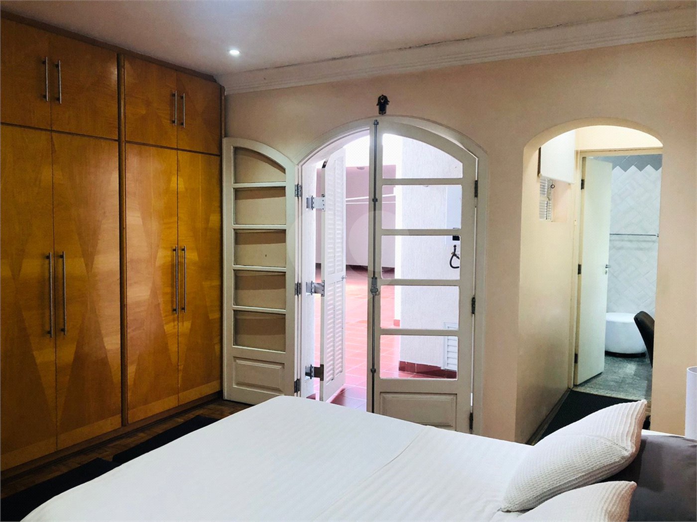 Casa Térrea à venda com 3 quartos, sendo 1 suíte,  em Vila Industrial, Mogi das Cruzes, SP
