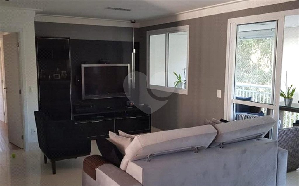 Apartamento à venda com 3 suítes em Vila Andrade, São Paulo, SP