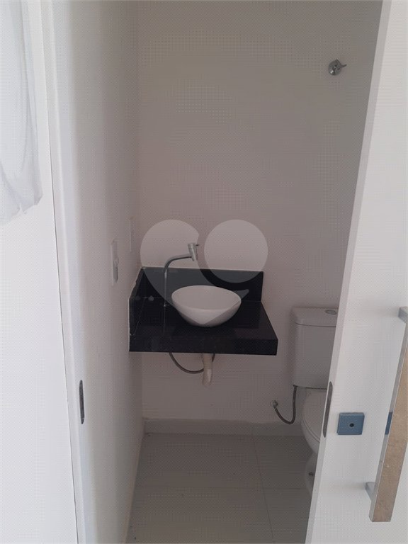Casa à venda com 2 suítes no condomínio Residencial Américo de Figueiredo, Sorocaba - SP