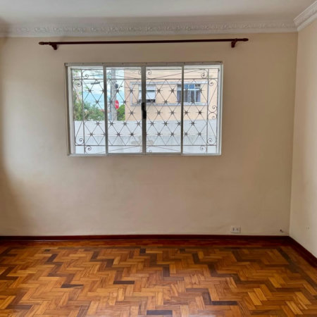 CASA AMPLA COM QUINTAL  150m² - 1.799.000,00 - Aparecida - Santos/SP